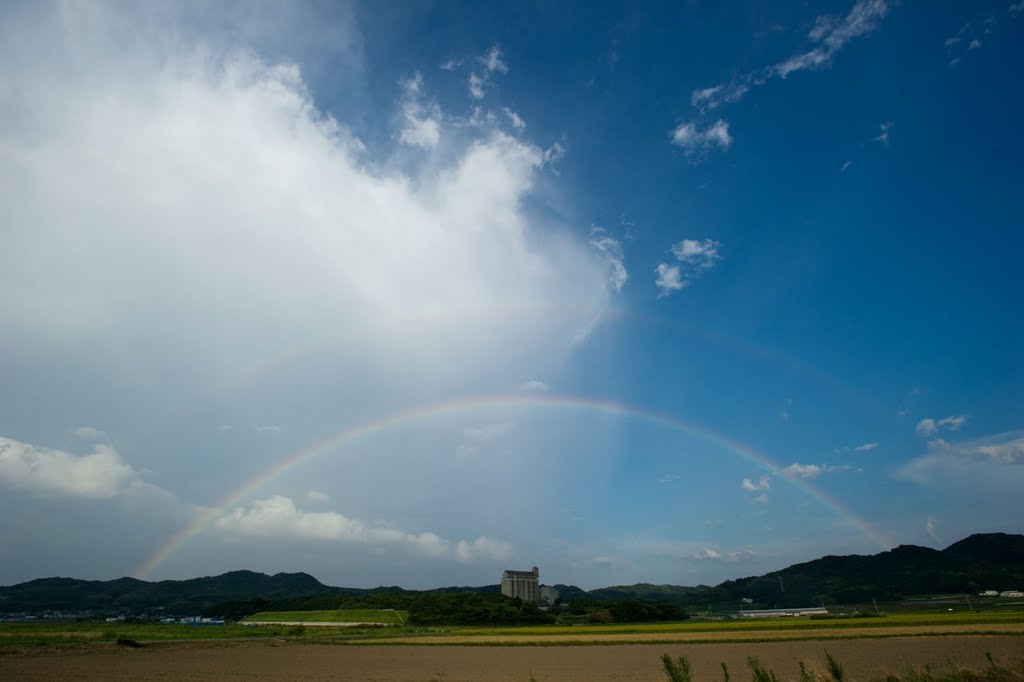 虹　福津市勝浦　　Rainbow　Katsuura,Fukutsu by 石津安信