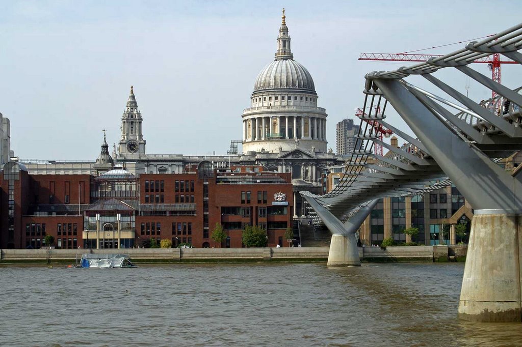 St-Paul Cathedral & The Millennium Bridge by Michel P. Lalonde