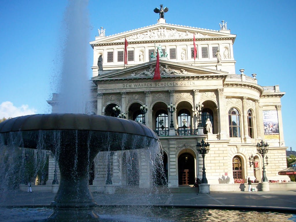 Innenstadt, Frankfurt, Germany by Andreas Drechsler