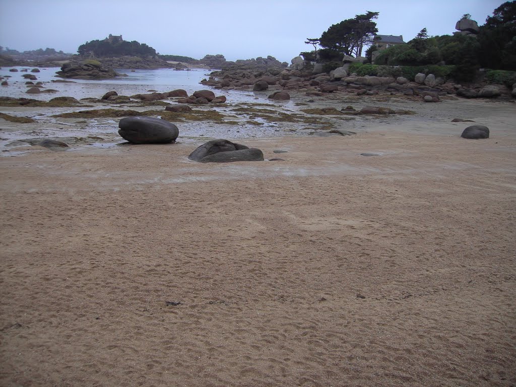 Ploumanach Beach, Perros-Guirec by Noel & Liz