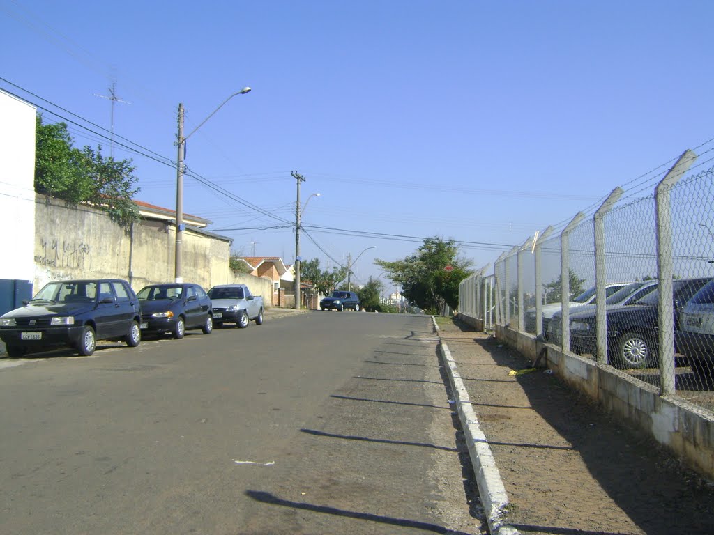 Parque Industrial - R. Prof. Orestes Carlos Segallio by Alexander Denarelli