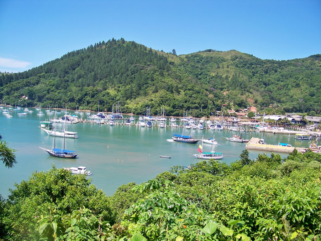 SACO DA RIBEIRA, UBATUBA,SP by Ronilson Brunhara