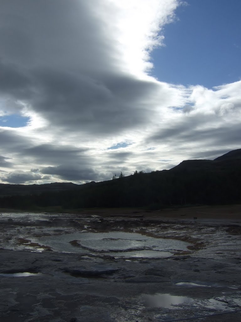 Geysir by eoliennes