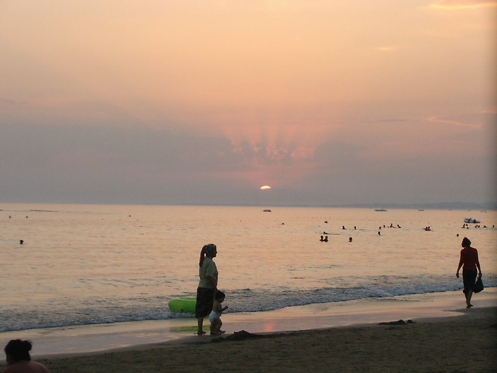 Sonnenuntergang am Side Beach August 2007 by Domaennl