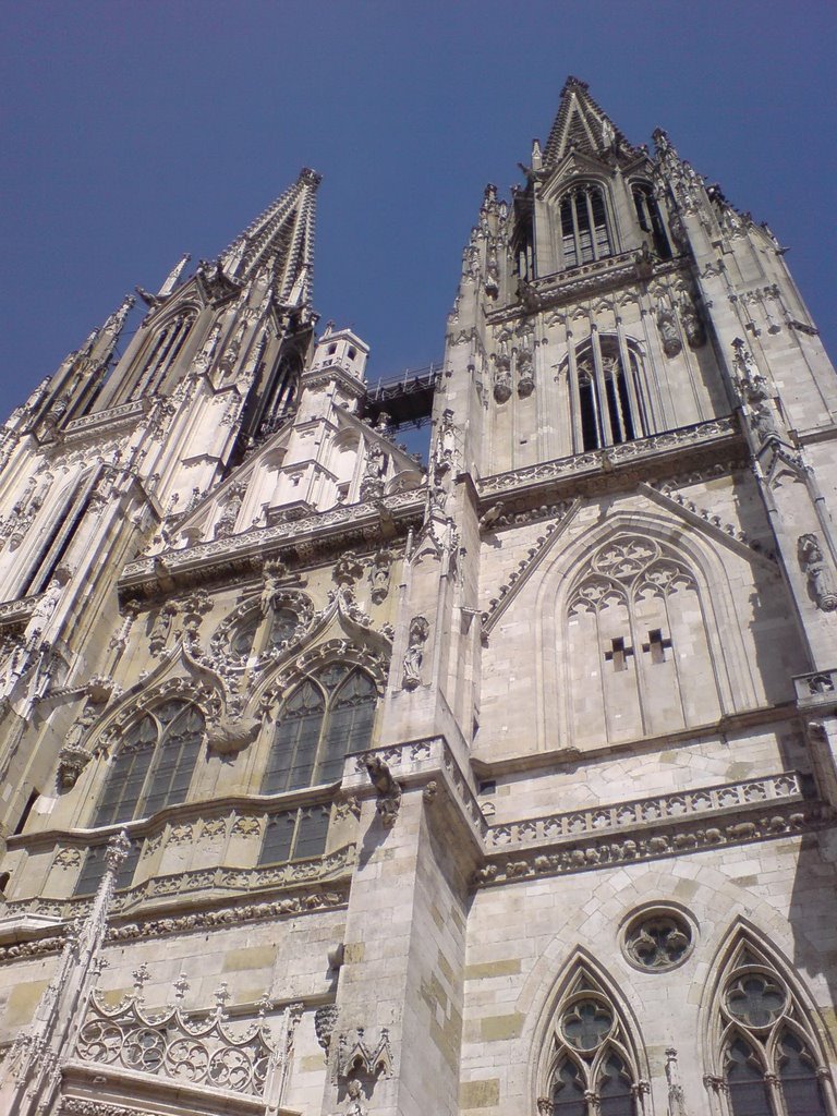 Dom Regensburg Frontside by Knut Hierschel