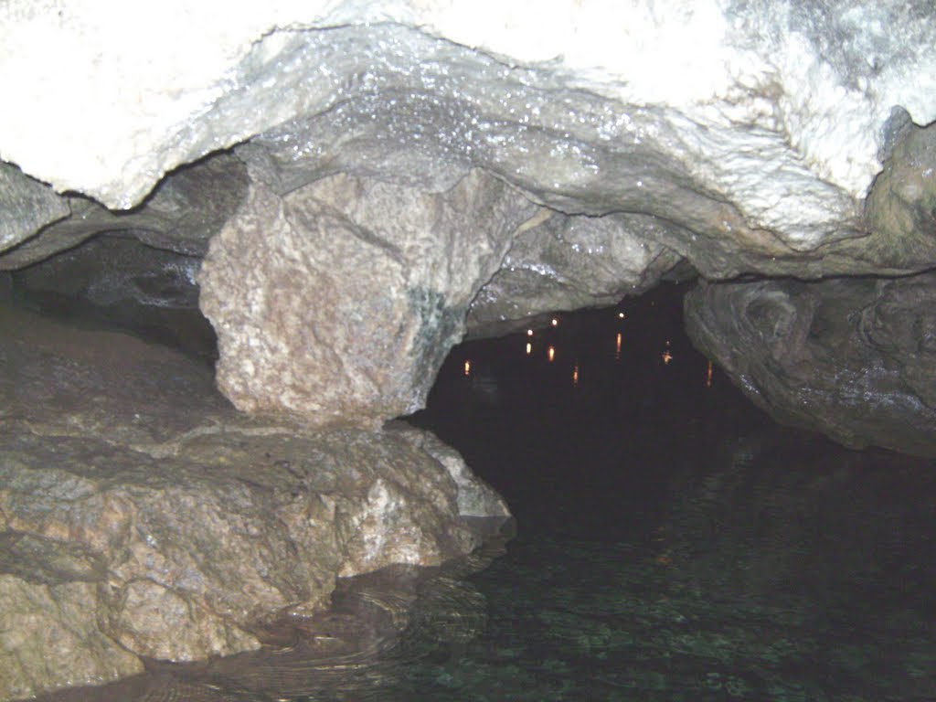 Naturerlebnis Wimsener Höhle "Friedrichshöhle" (http://www.baldern.eu) by Reinhold Rupp