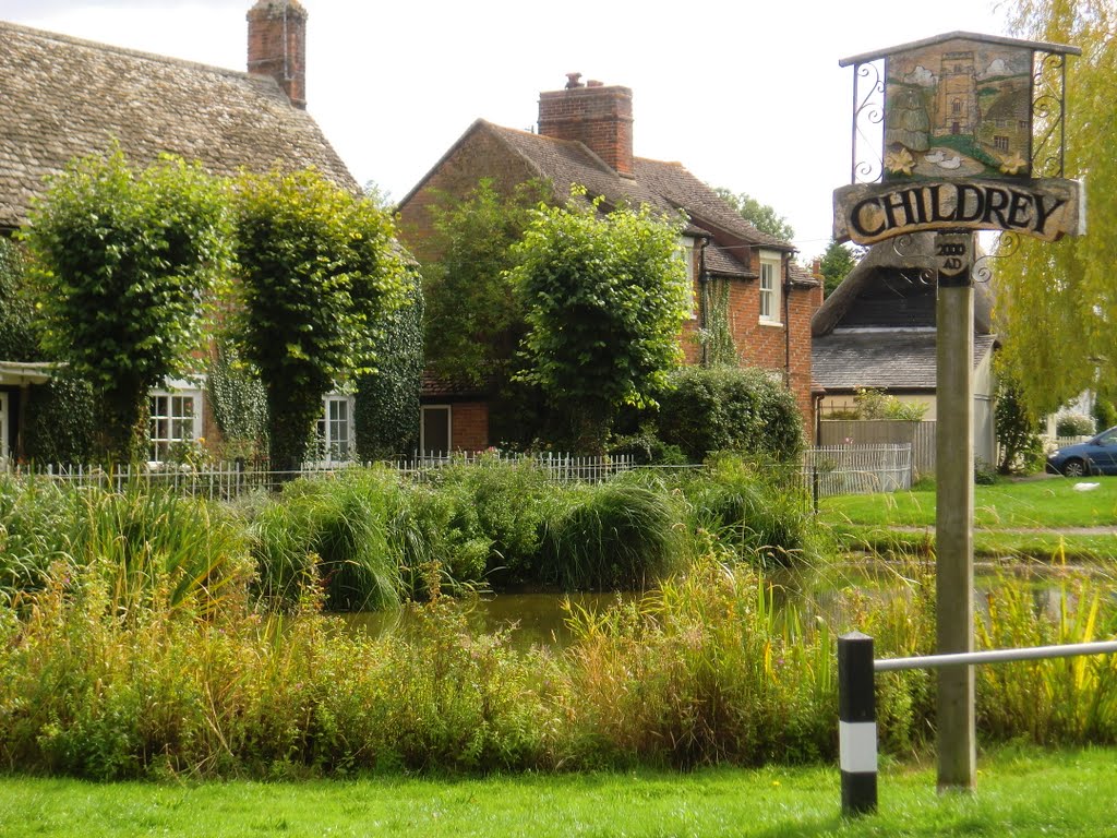 Childrey,Oxon by Ian T. James