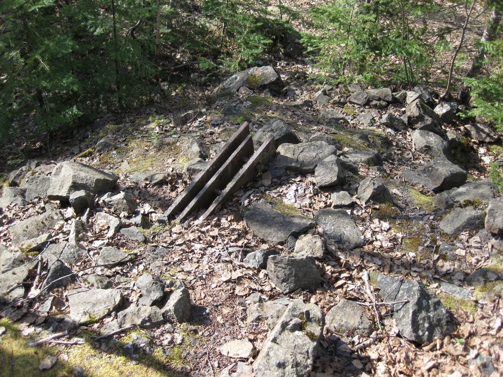 Weird Metal Object in Rock Pile at Cliff Mine by FearTheNoFear