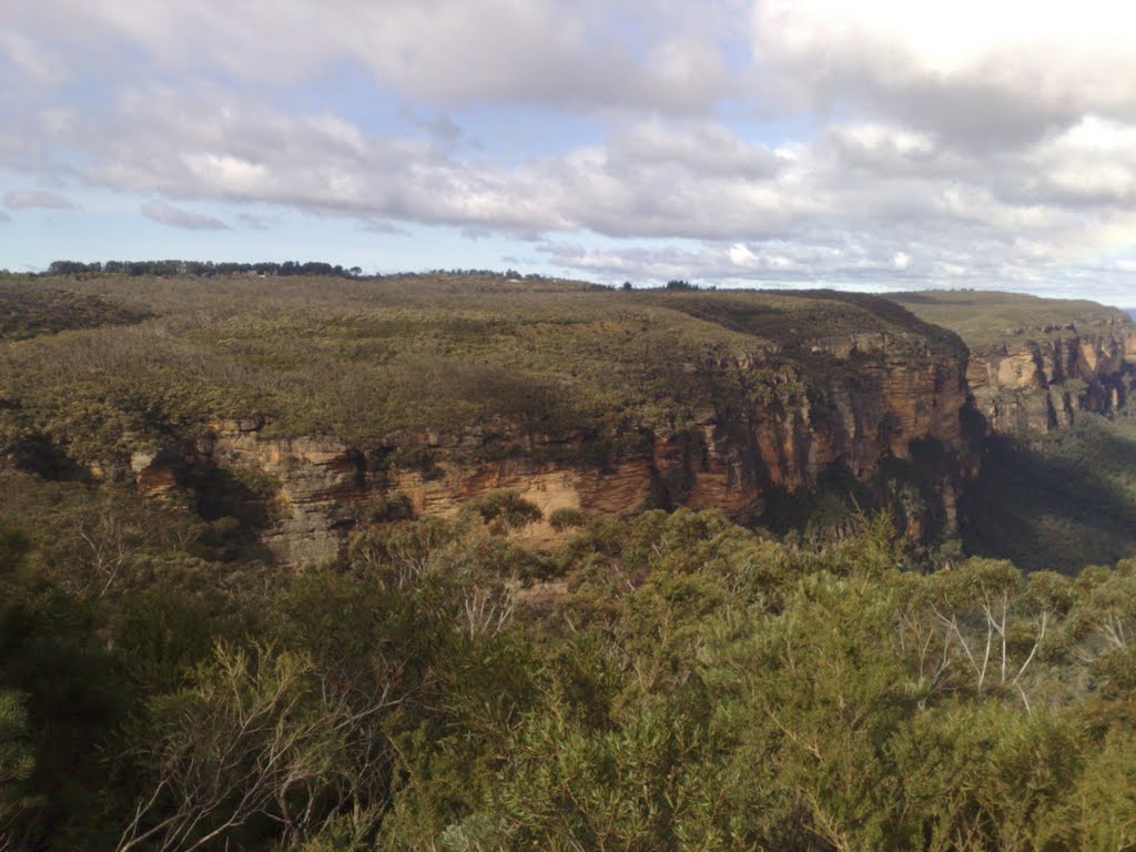 Blue Mountains National Park NSW 2787, Australia by noah.odonoghue