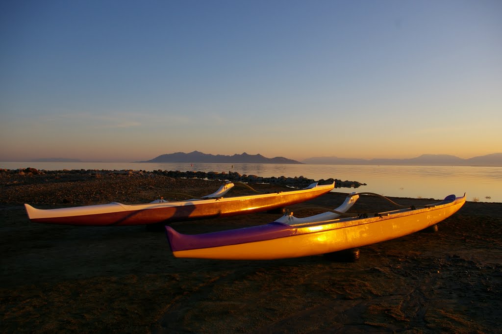 War Canoes On The Great Salt Lake by Ray Janus