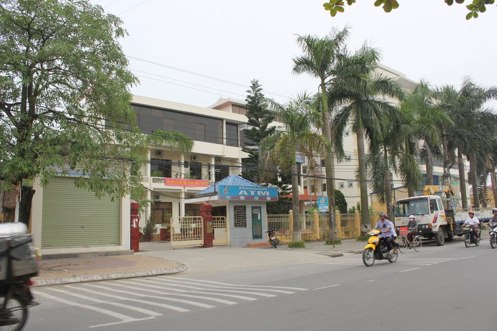 Trần Thành Ngọ, Kiến An, Hải Phòng, Vietnam by Tuấn CaNon