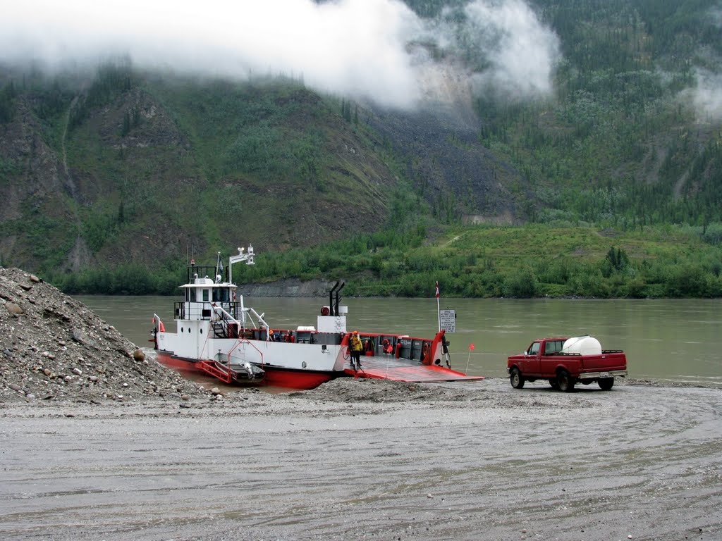 2010-06-28 Yukon River Ferry at Dawson City. West Side. by deanstucker