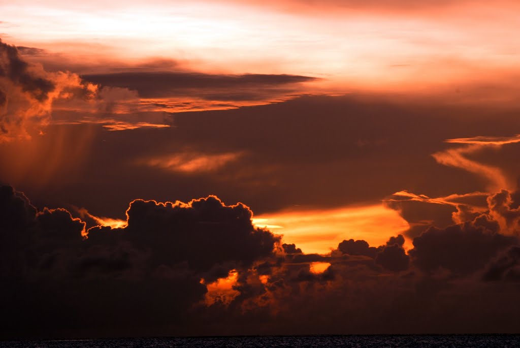 Saipan Sunset by Christopher Dong