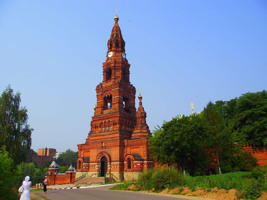 Колокольня Черниговского храма / Sergiev Posad.Chernigovsk church belfry by Vladimir Polushin