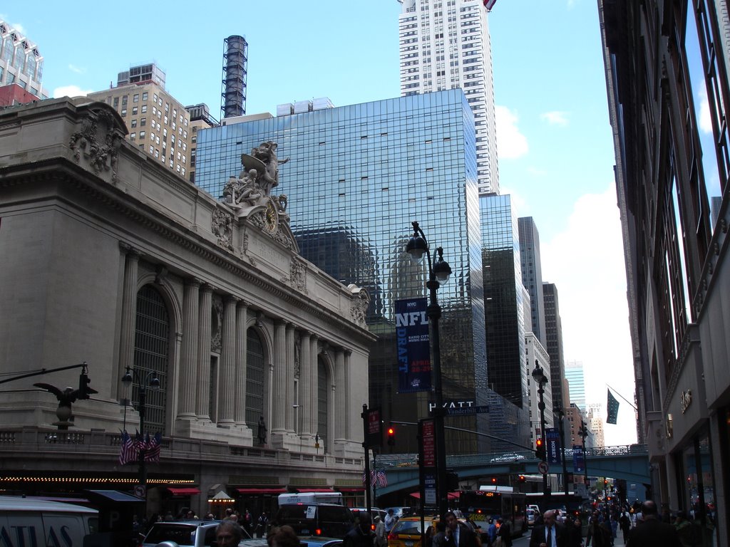 Grand Central Terminal by Globesurfer