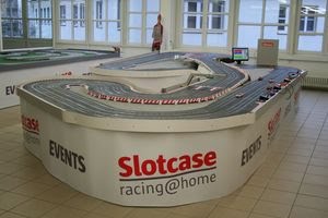 Slotcase Events Rennbahn by cmweb