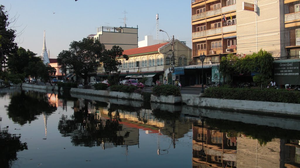 Amazing Thailand Khlong Lot by Holger Bauer