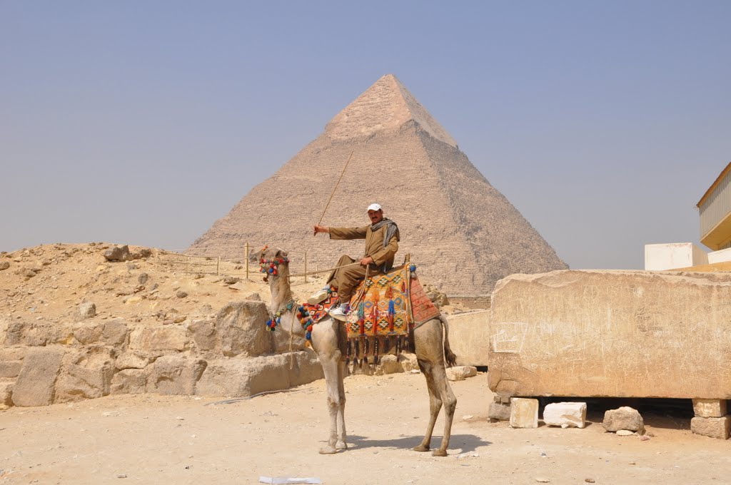 Piramide di Chefren, Giza - Il Cairo - Egitto by Giuseppe Caterina - …