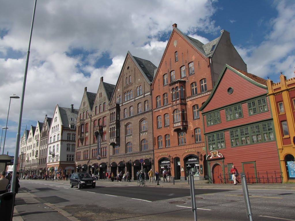 Bergen Bryggen by Reisebild