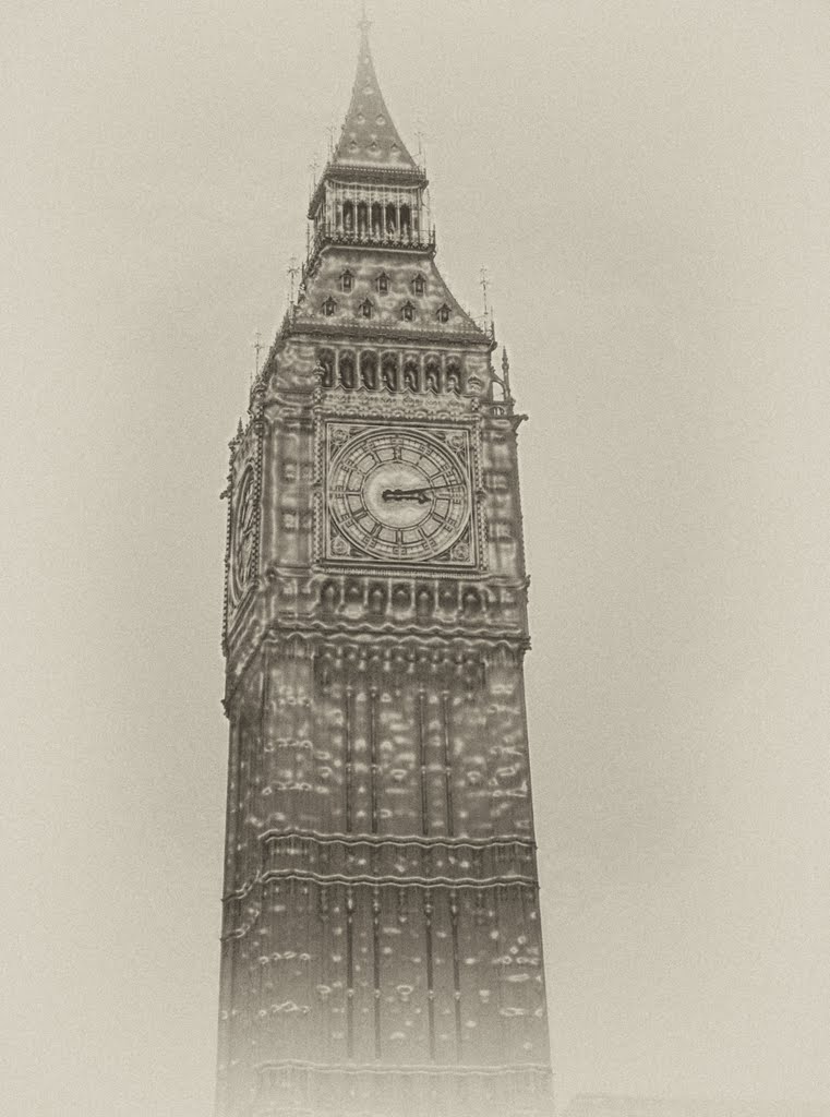 Big Plastic Ben by FZappa