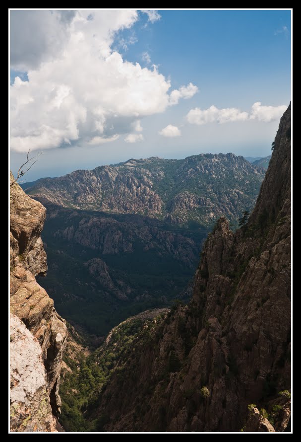 View from the bomb's hole by matlaloup