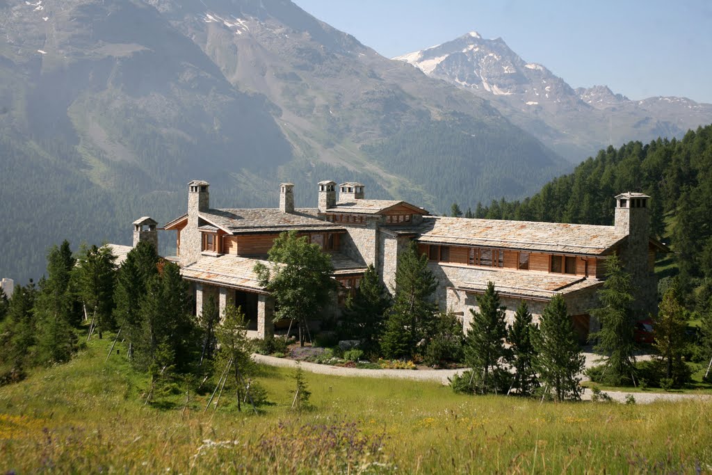 Sankt Moritz, Graubünden, Schweiz by Hans Sterkendries