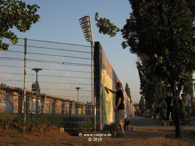 Mauerpark, Prenzlauer Berg, Berlin by cutpro