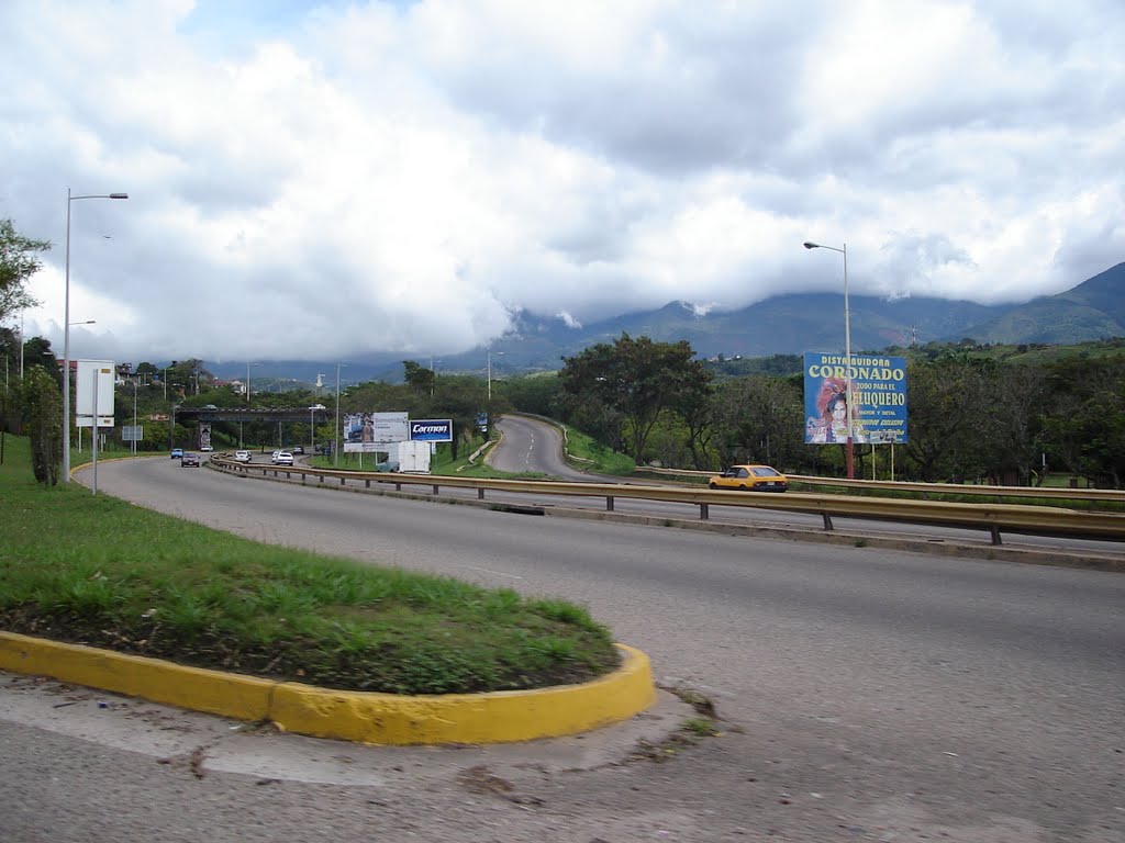 Tariba, Táchira, Venezuela by Alfredo Guánchez V