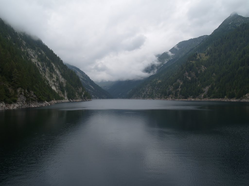 Lago del Sambuco, Svizzera (CH) by Lukas70