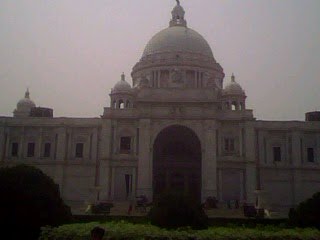 Victoria Memorial's Front View by Supreet Khanna