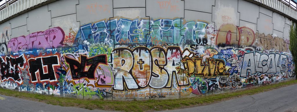 Lille - Graff Carrefour Pasteur (2010) by greg-007