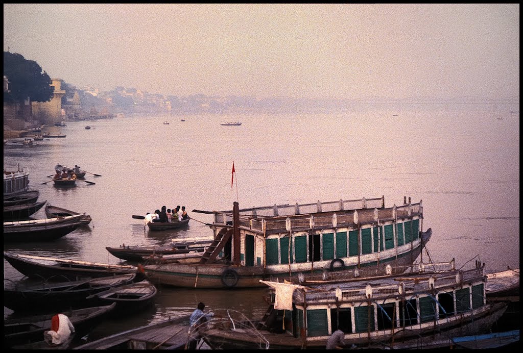 Nuit tombante by Jean-Pierre Roche