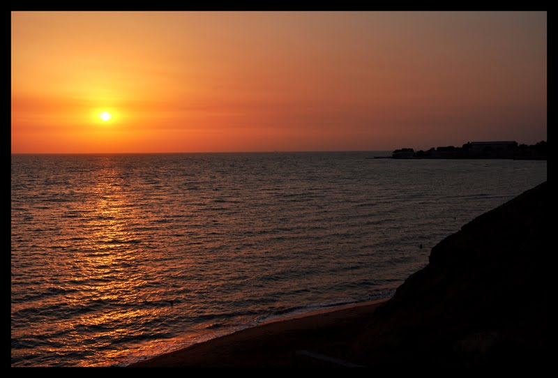 Beach Sunset (Bushehr,Iran) by Khosrow Eznir(خسرو ا…