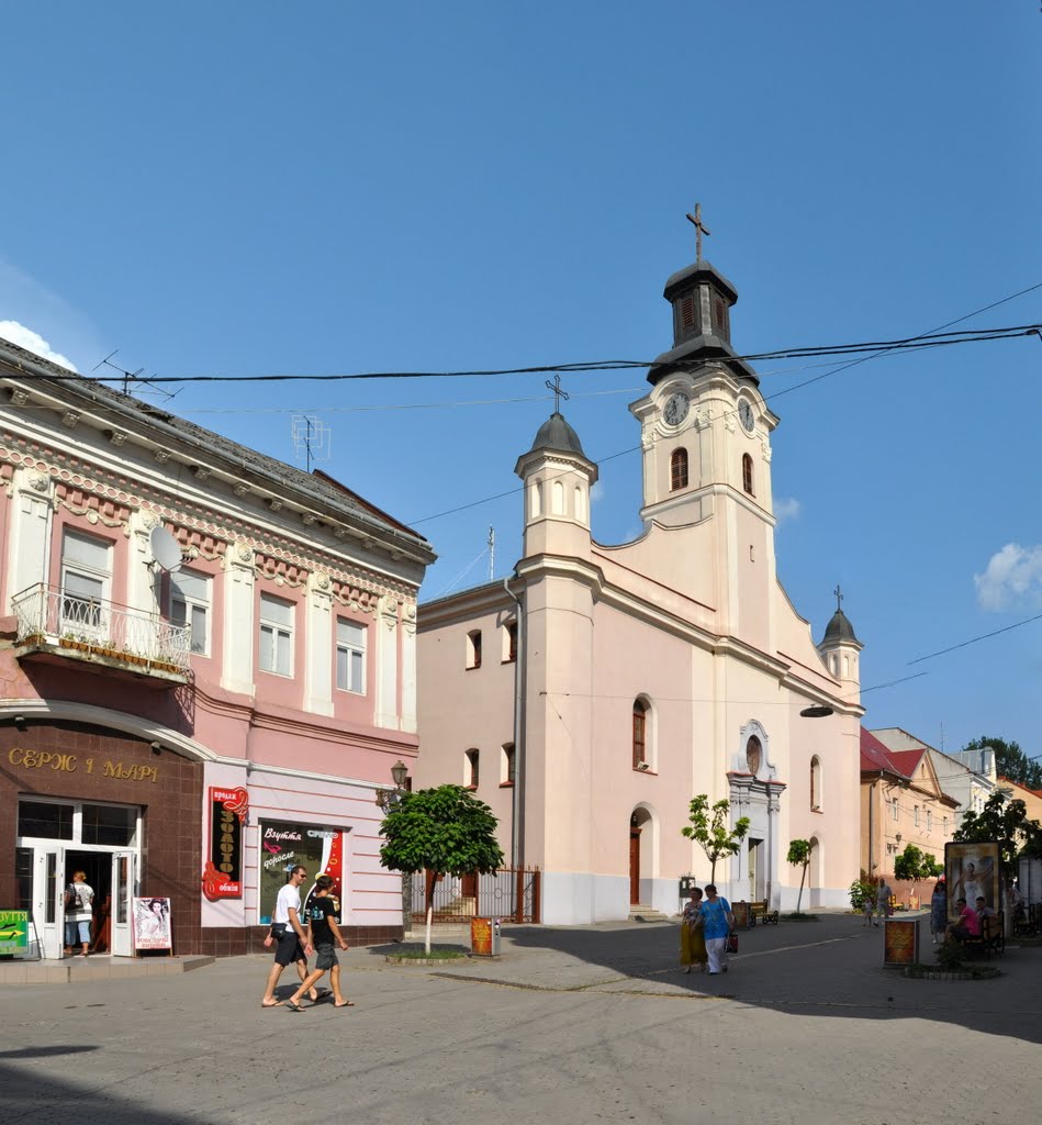 Uzhhorod, Ukraine. by Nicola e Pina Ukrain…