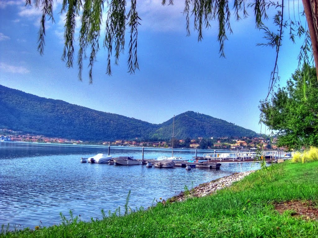 Lago d'Iseo by Angelo.C.