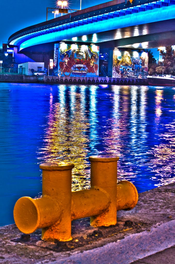 Embankment HDR by Piotr Rębisz