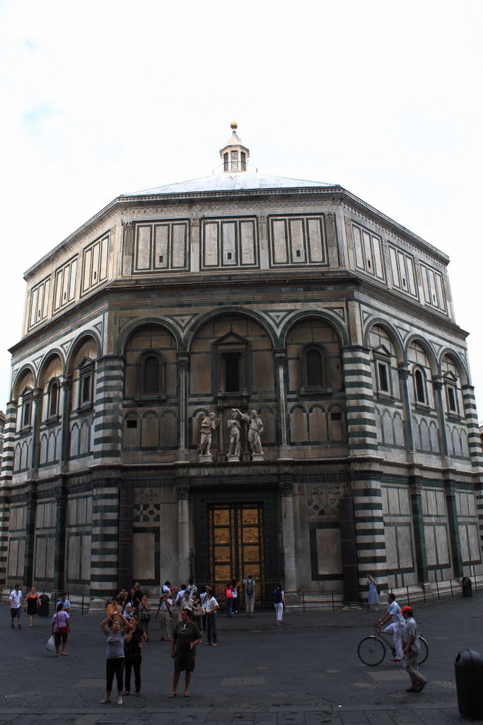 Baptisterio de San Giovanni - Florencia by F. Campayo