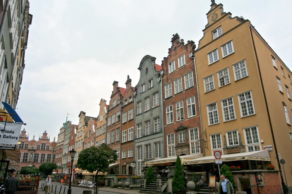 Gdańsk, Piwna street by Egidijus Giedraitis