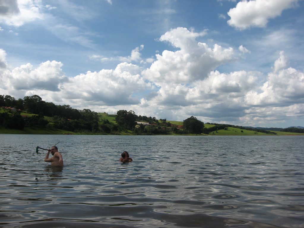 Barragem do Rio Jaquari by Christian E Castillo