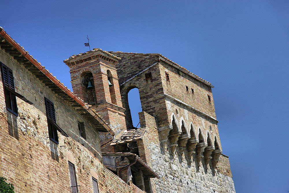 Gimignano by Wallgo.com