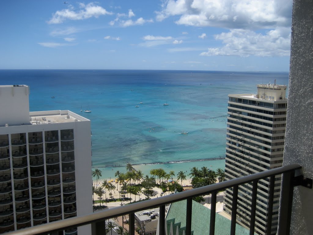 Waikiki Beach Marriott by doeJr