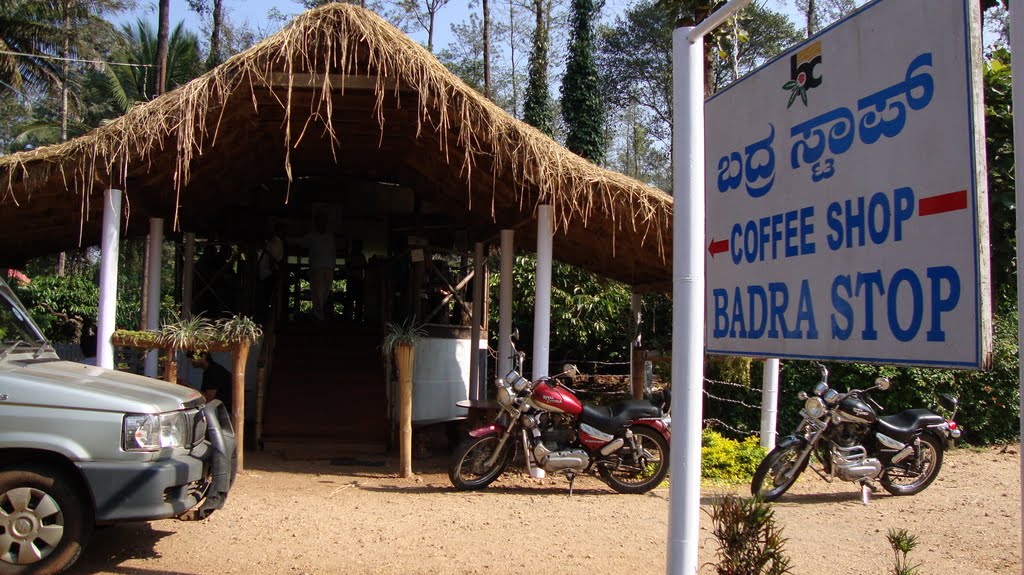 Bhadra Coffee Shop, Cool Spot on the Highway by Cena86