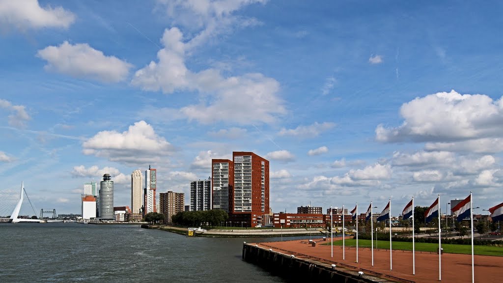 Rotterdam vanaf het water by InZicht