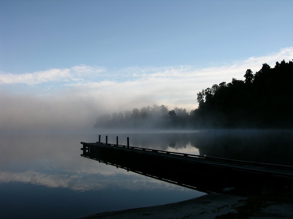 LAKE MAPOURIKA by tim-deann