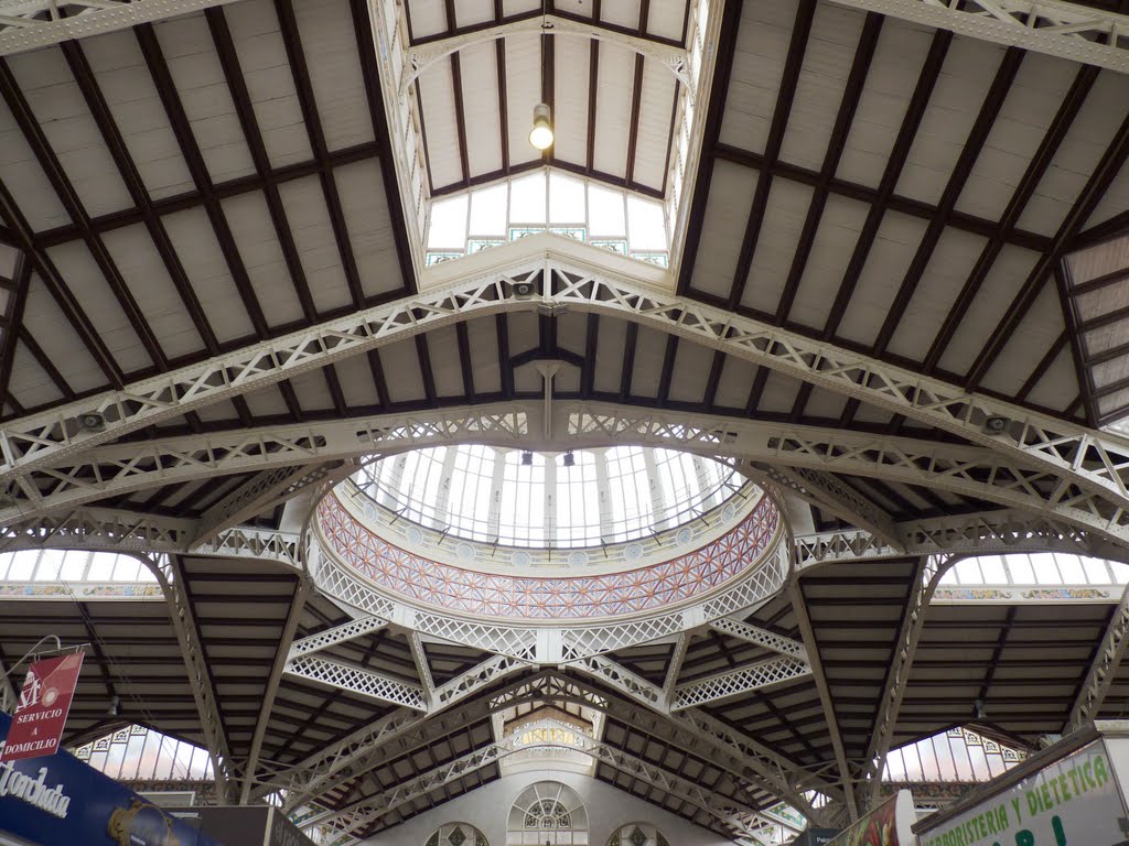 Valencia Market. Mercado central. Sostre del mercat central by Salvador Rafael Busó…