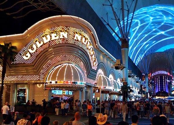 Fremont Street Las Vegas by SLDdigital