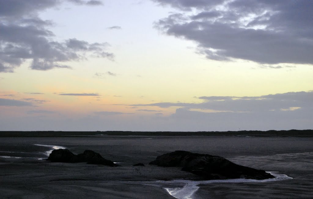 Barmouth Mawddach estuary rocks by Russ Hamer