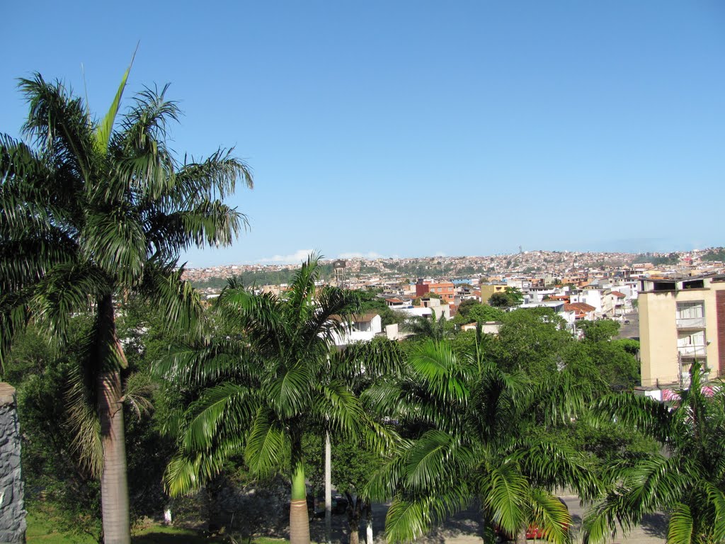 Vista da Igreja Senhor do Bomfim by Helio Queiroz Filho