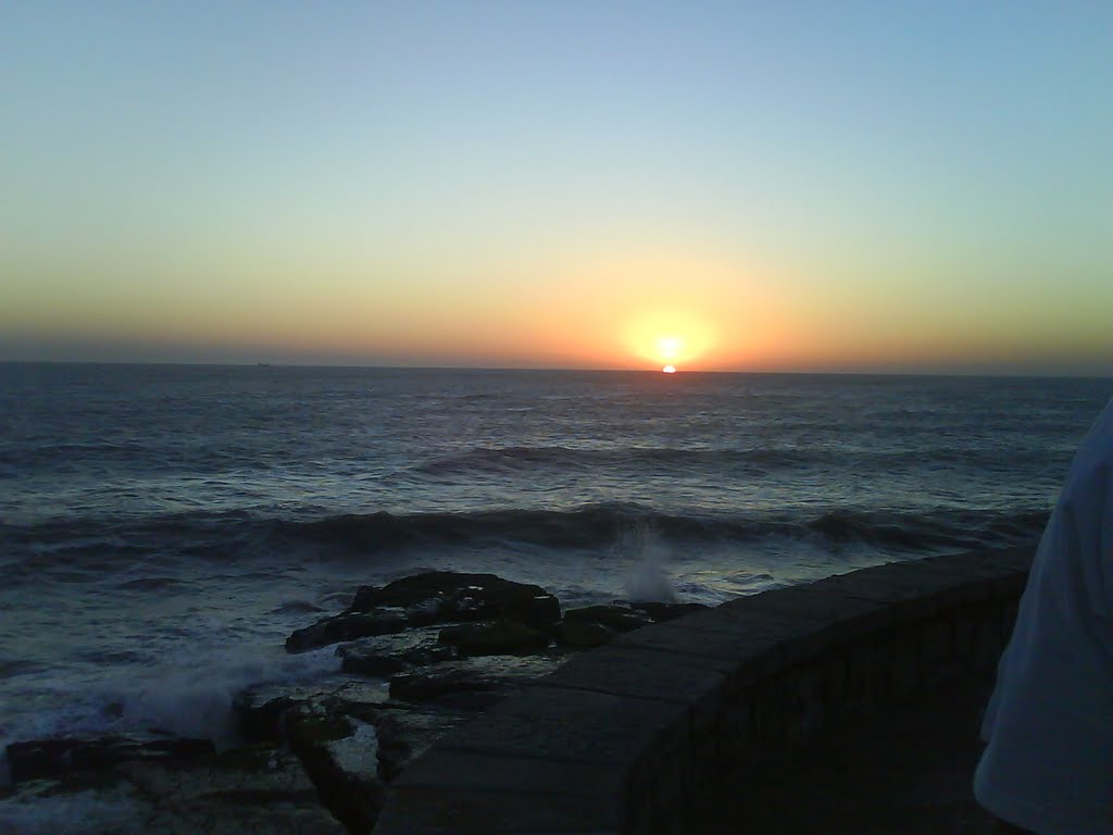 Amanecer en Cabo Corrientes by Chuliitaa