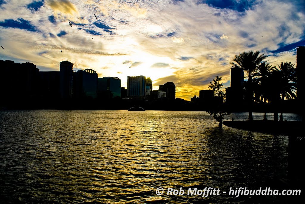 Downtown Orlando Sunset from Lake Eola by J Robert Moffitt (Ro…